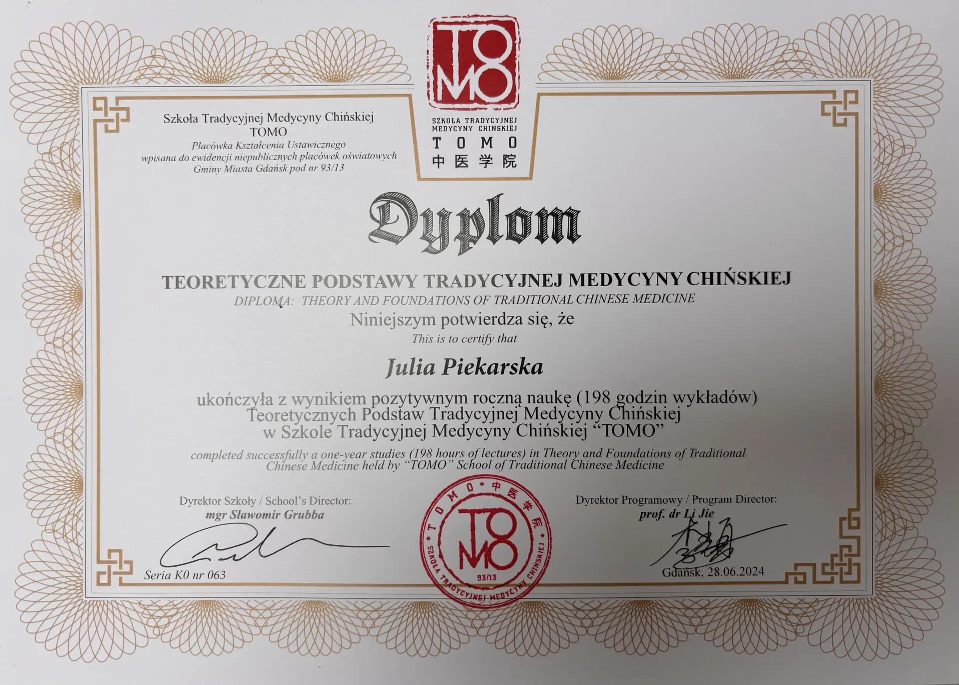 Diploma — Theoretical Foundations of Traditional Chinese Medicine, 198-hour yearly programme, TOMO School of TCM, Gdańsk 2024 — Julia Piekarska